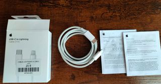 Lote de Cables y Adaptadores AV – Apple, DVI y Más