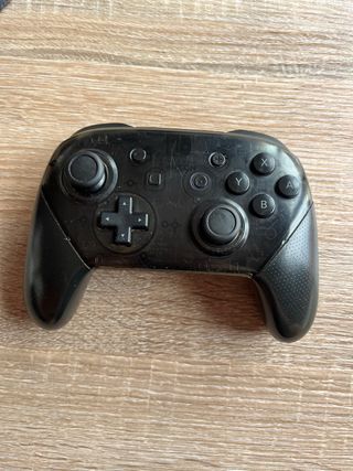 Mando Pro Nintendo Switch
