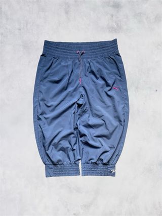 Pantaloni Puma corti blu