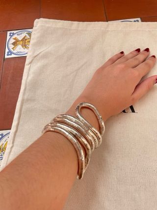 Collar plateado flexible