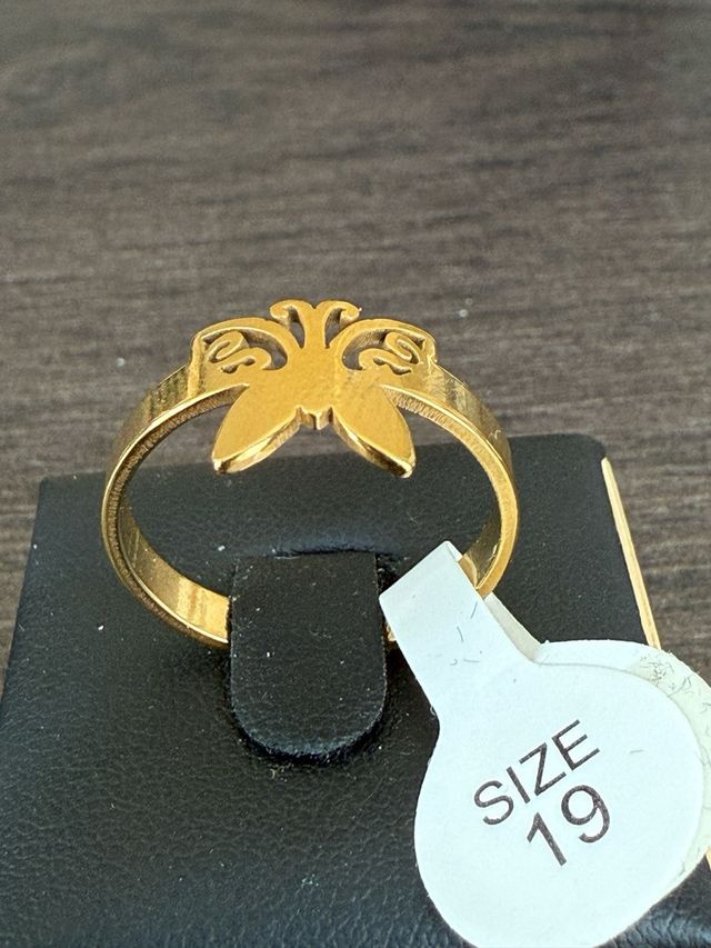 Anillo mariposa acero inoxidable - T19