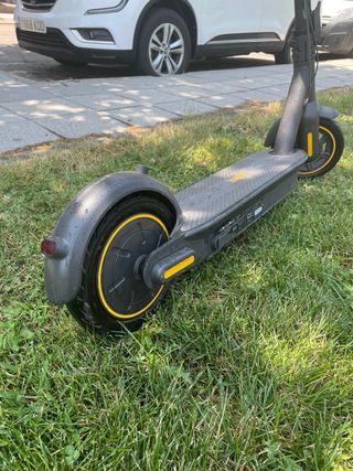 Ninebot MAX G30 Segway-KickScooter [P. Negociable]