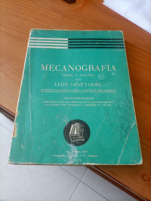 Mecanografía 
Teoría y práctica 