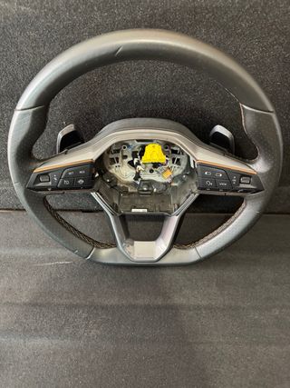 Volante pelle traforata Cupra Formentor 