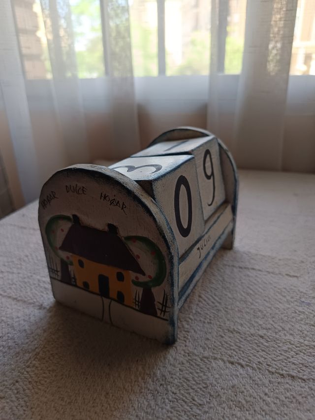 Calendario madera vintage