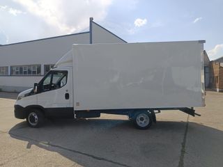 IVECO 35C16 2018 PAQUETERA 