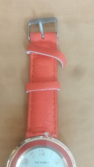 Reloj Victor G Rojo