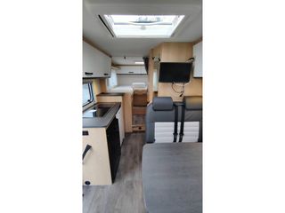 Autocaravana Sunlight V66 Perfilada