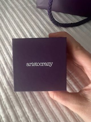Colgante Aristocrazy Morado - Nuevo a estrenar.
