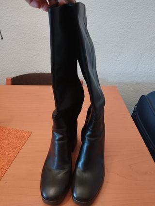 Botas negras tacón invierno