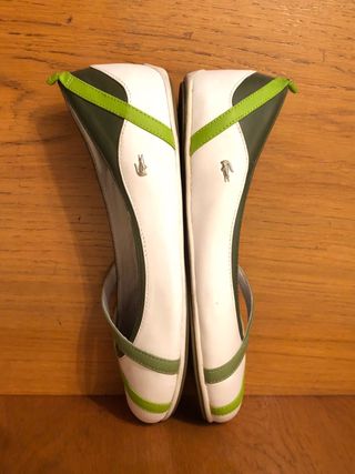 LACOSTE - bailarinas verde-blanco 41