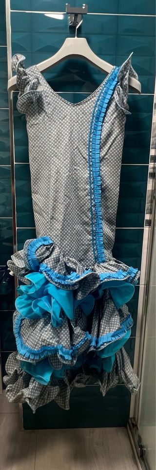 Vestido sevillanas niña 12 años