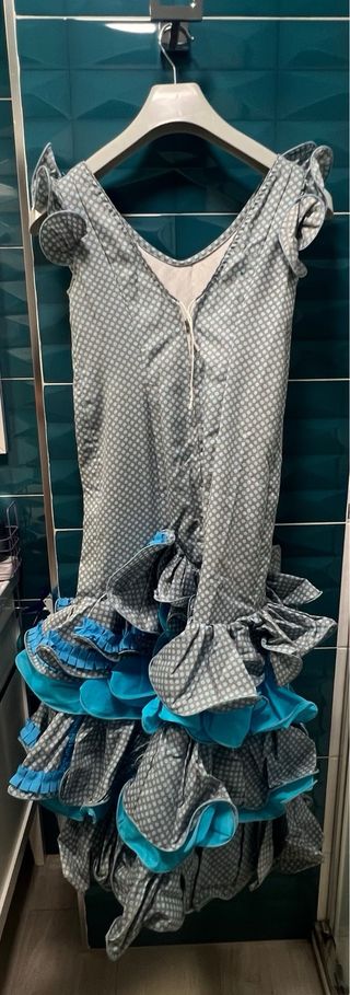 Vestido sevillanas niña 12 años