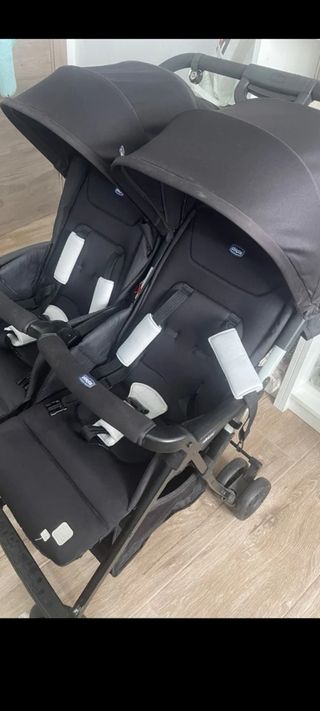 Coche carrito duo gemelar zona santa cruz Weyler