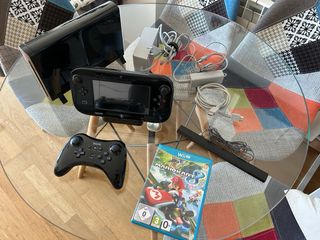 Wii U Premium Pack Mario Kart 8 + Mando