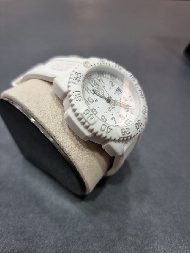 Luminox: NAY SEAL COLOMARK