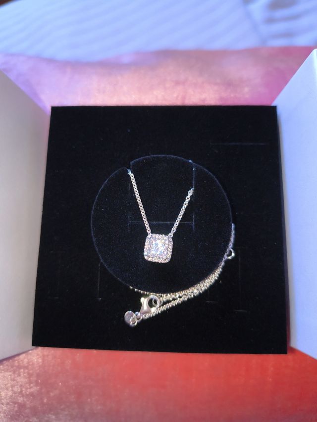 Collar Pandora circonitas cúbicas