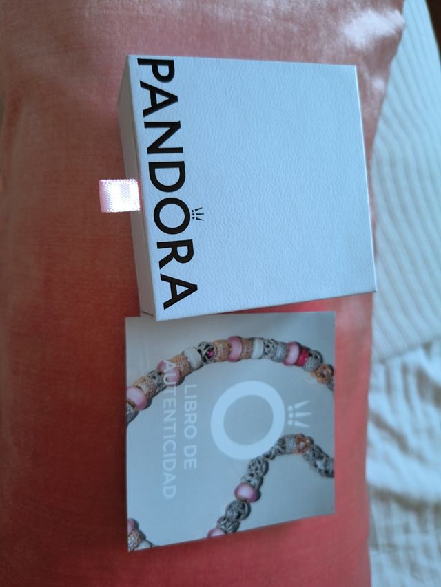 Collar Pandora circonitas cúbicas