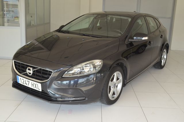 Volvo V40 2014