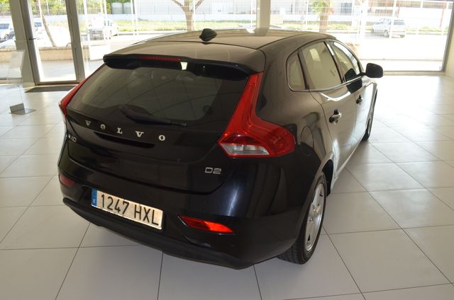 Volvo V40 2014