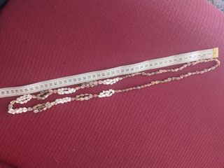 Collar de conchas marinas artesanal