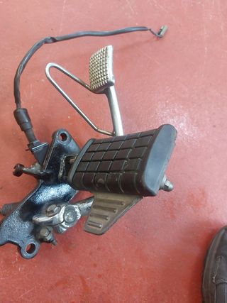 Estribera Delantera Derecha Kawasaki VN750