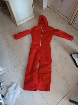 Mono nieve rojo niña