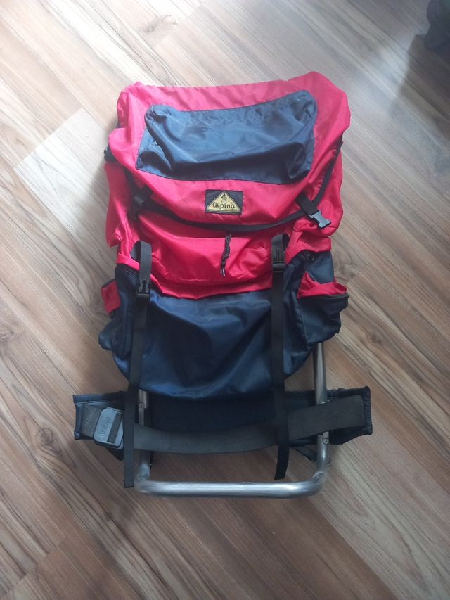 Mochila Alpina vintage, con doble separador