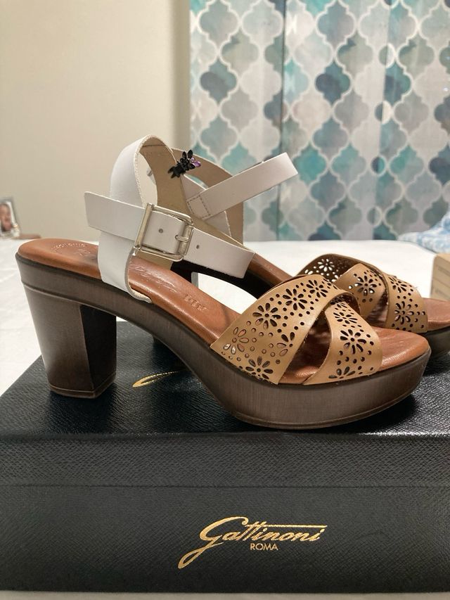 Sandali Raquel Perez - Marroni e Bianchi