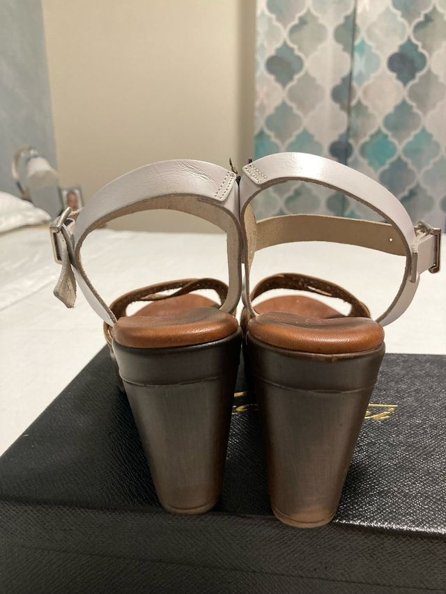 Sandali Raquel Perez - Marroni e Bianchi