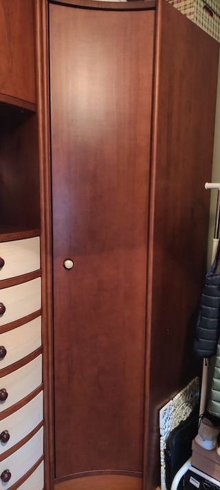 Armadio angolo stile smusso