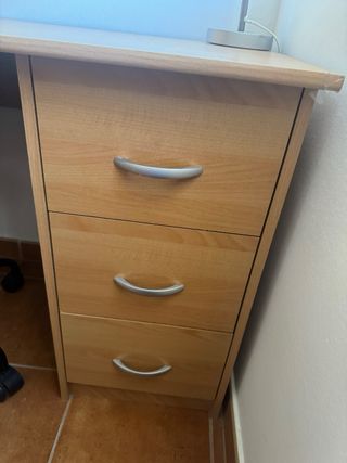 Escritorio madera 3 cajones