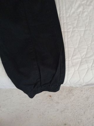 Pantalones negros - Cadenas