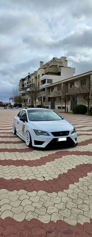 SEAT Leon FR