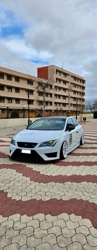 SEAT Leon FR