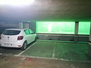 Plaza parking venta calle Vallhonrat 5, Barcelona