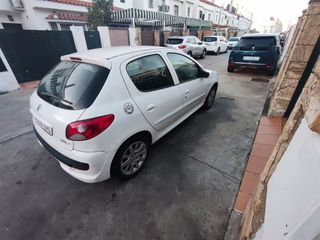 Peugeot 206 2010
