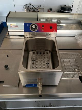 Freidora Eléctrica 10 Litros con Grifo