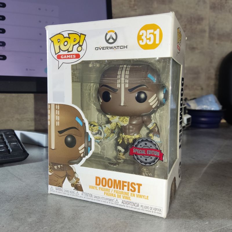 Imagen de Funko POP Doomfist Overwatch Edición especial #351