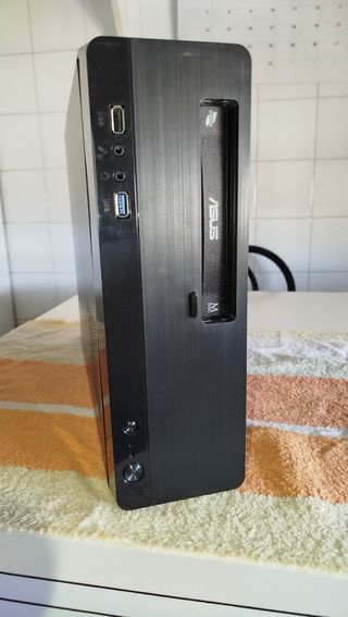 Ordenador sobremesa 8 Gb Ram 1 Tb memoria 