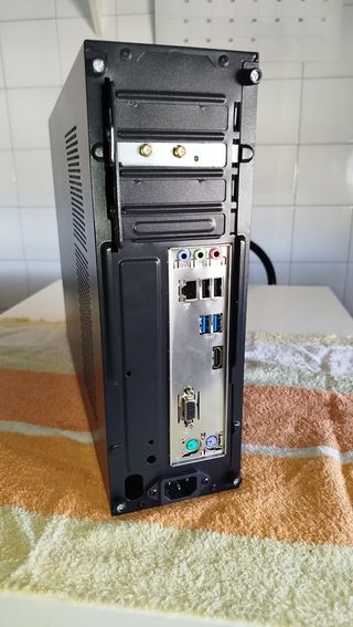Ordenador sobremesa 8 Gb Ram 1 Tb memoria 