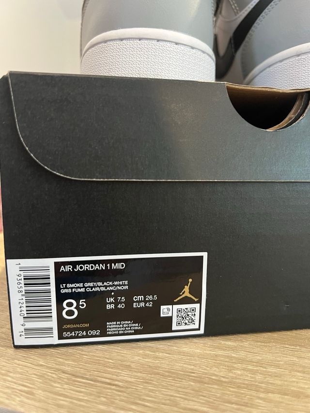 Zapatillas Jordan Mid smoke grey