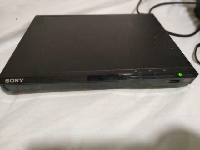 Reproductor DVD Sony DVP-SR370