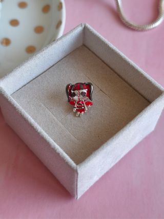 Charm plata 925 - Vampira roja