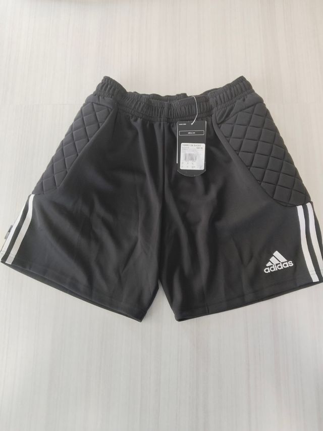 Short portero Adidas, tallas M y L
