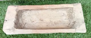 Comedero antiguo de madera