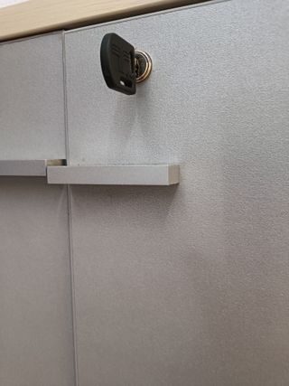 Armario oficina gris - 2 puertas
