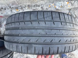 Neumáticos 215/40R17 87Y usados