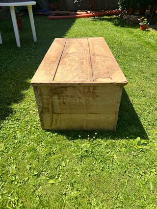 Arca madera antigua