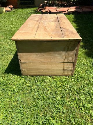 Arca madera antigua